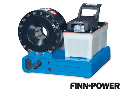 Finn-Power P16AP (en option avec commande pneumatique)